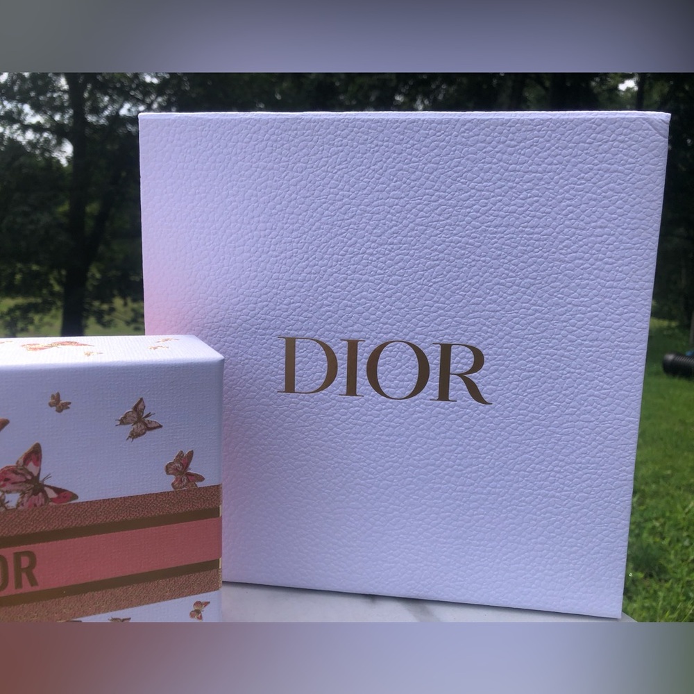 Dior Gift Boxes (All 3 Included) - Picture 5 of 7